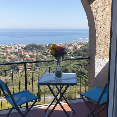 Tra Cielo E Mare 4*