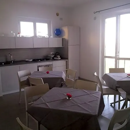 Couette-café Tra Cielo E Mare Pietra Ligure